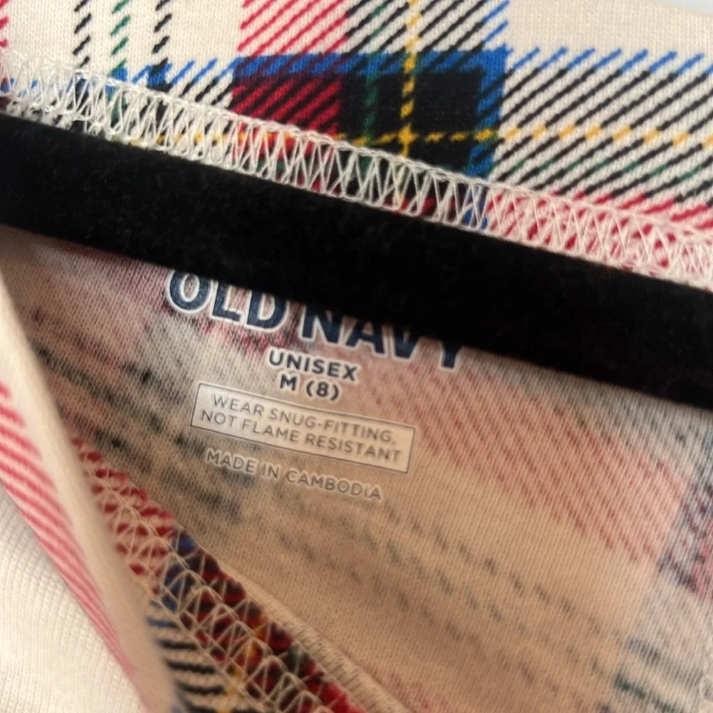 Old Navy Kid's Unisex Black 'Merry Vibes Only' Pajama Set with Plaid‎ Bottoms